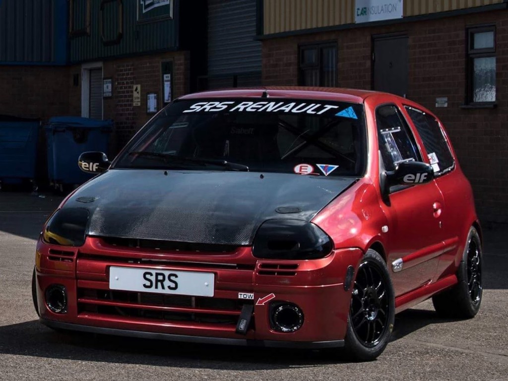 SRS Renault track car